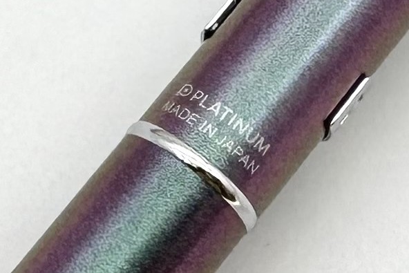 PlatinumCuridasStoneLabradoriteBlueRetractableFP_F